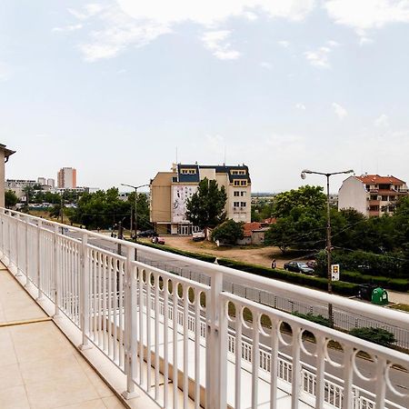 Family Hotel - City Hotel Yambol 외부 사진