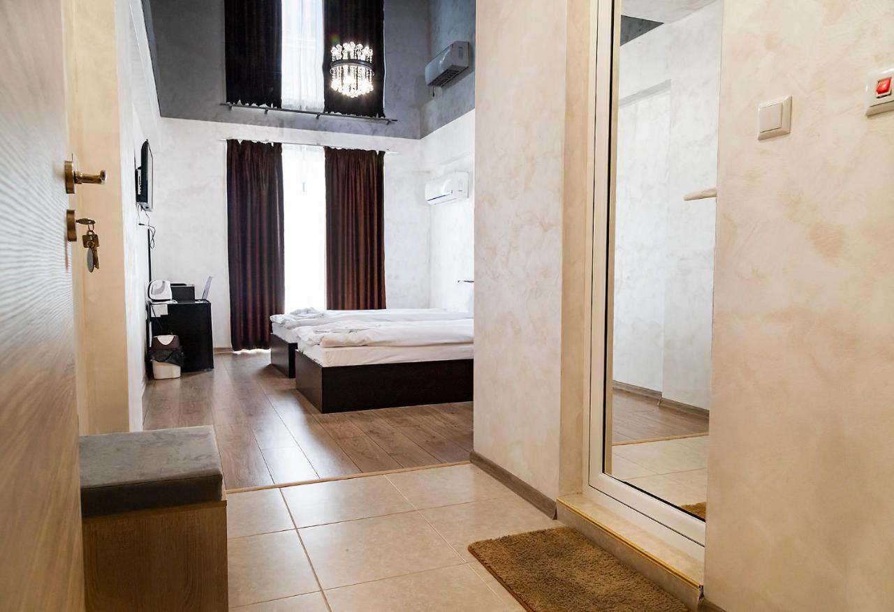 Family Hotel - City Hotel Yambol 외부 사진