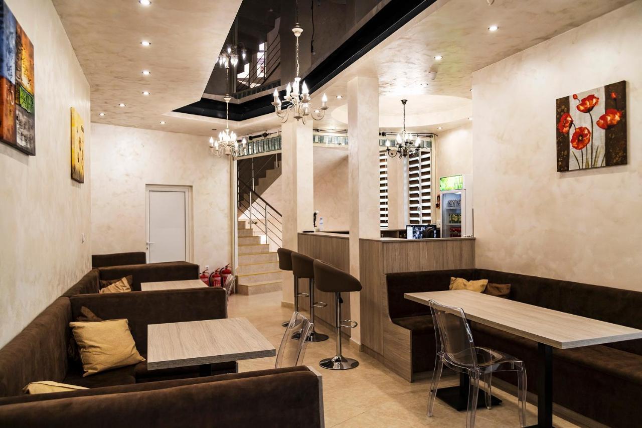 Family Hotel - City Hotel Yambol 외부 사진